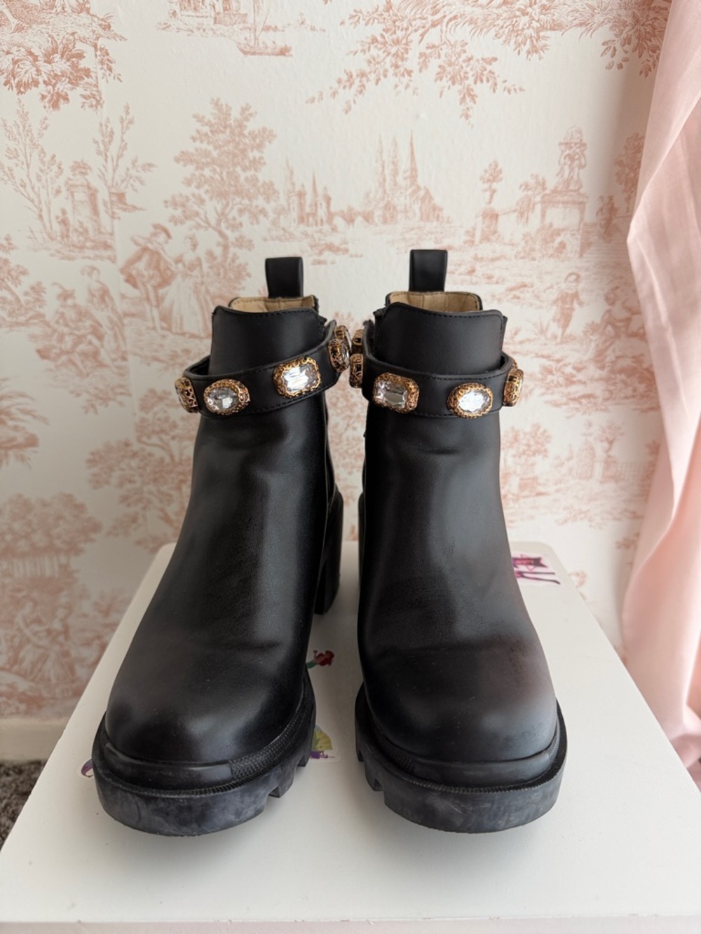 Steve Madden Black Embellished Ankle Boots with Crystal Strap. Size 6.5 Women’s
